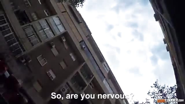 Dopo lo shopping si ricompensa il bravo fidanzato