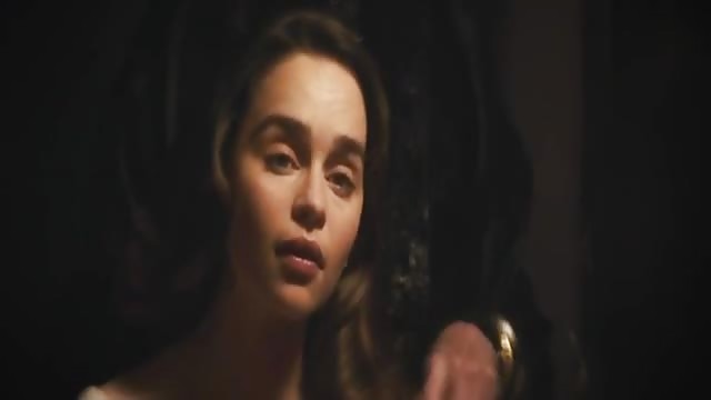 Emilia Clarke da urlo